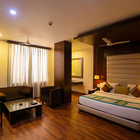 Milenium Boutique Hotel Faridabad Extérieur photo