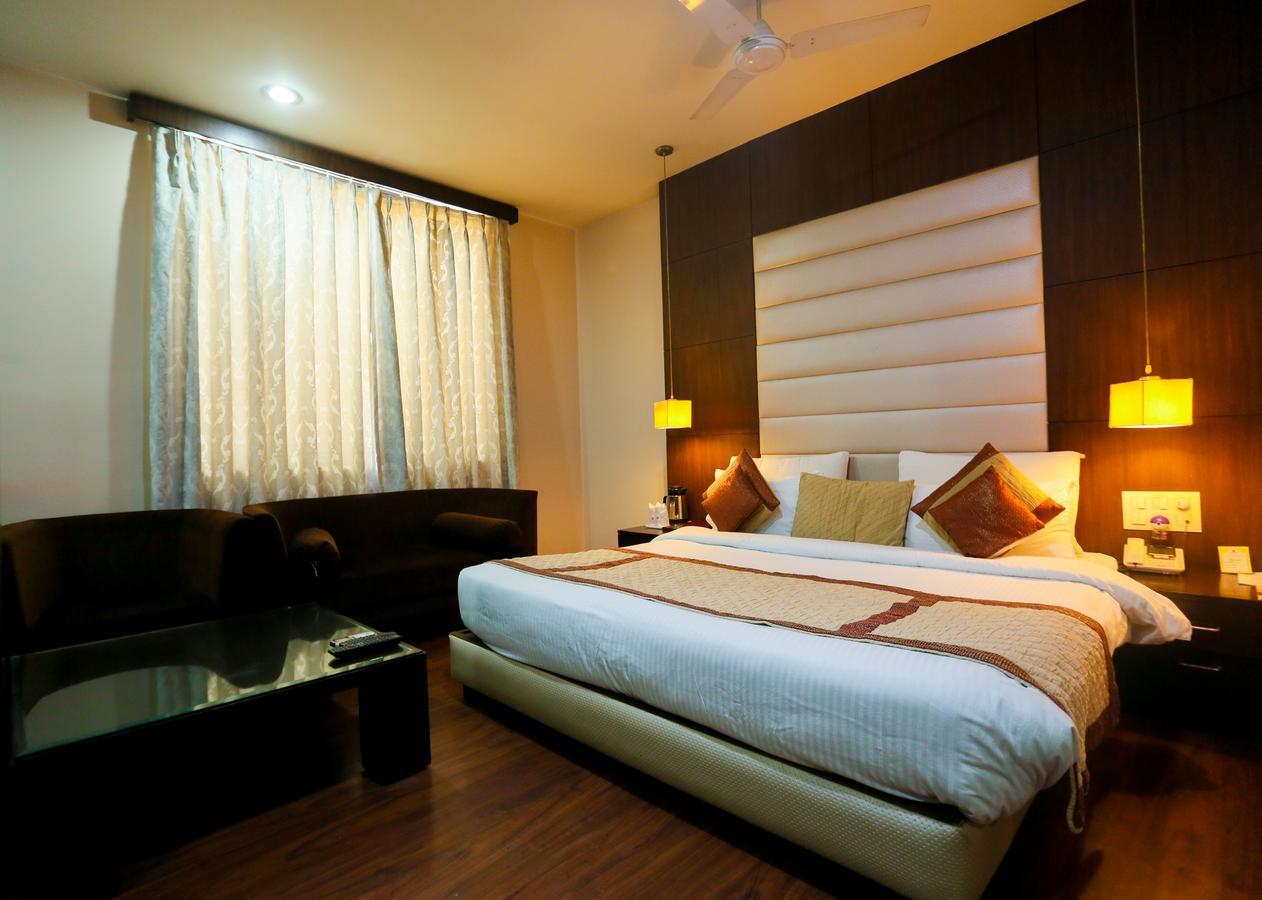Milenium Boutique Hotel Faridabad Extérieur photo