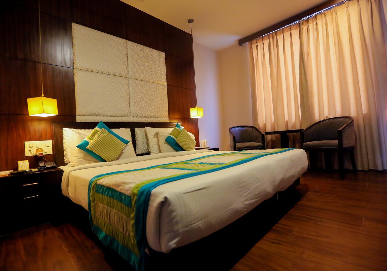 Milenium Boutique Hotel Faridabad Extérieur photo